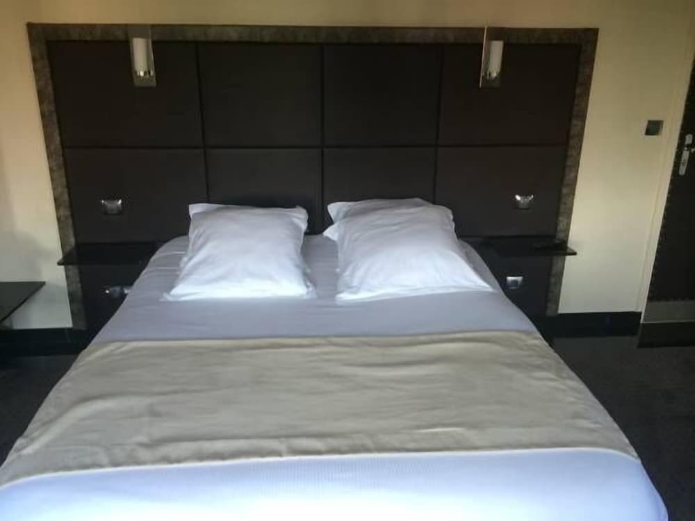 

Milano - Creteil - Hôtel Saint Alban