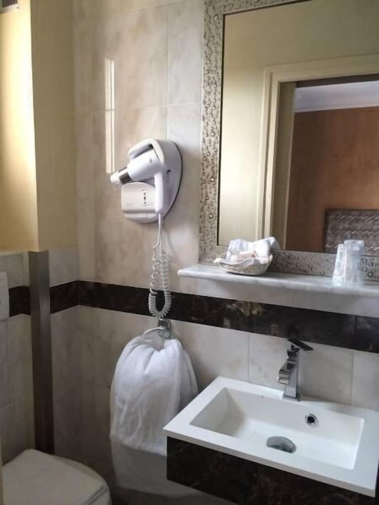 

Torino - Noisy-le-Grand - Hôtel Saint Alban