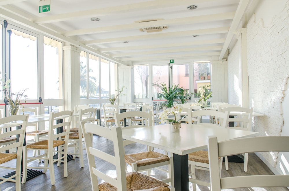 

Bari - Viareggio - Hotel Butterfly