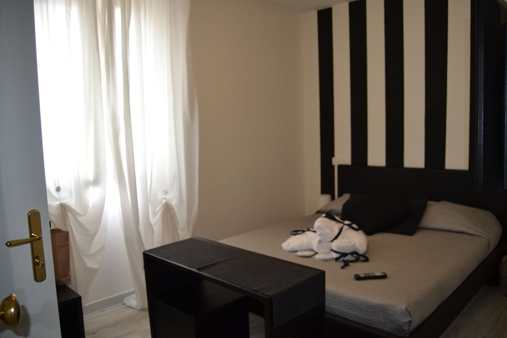 

Catania - Versilia e Costa Toscana, Mare Italia - Hotel Butterfly