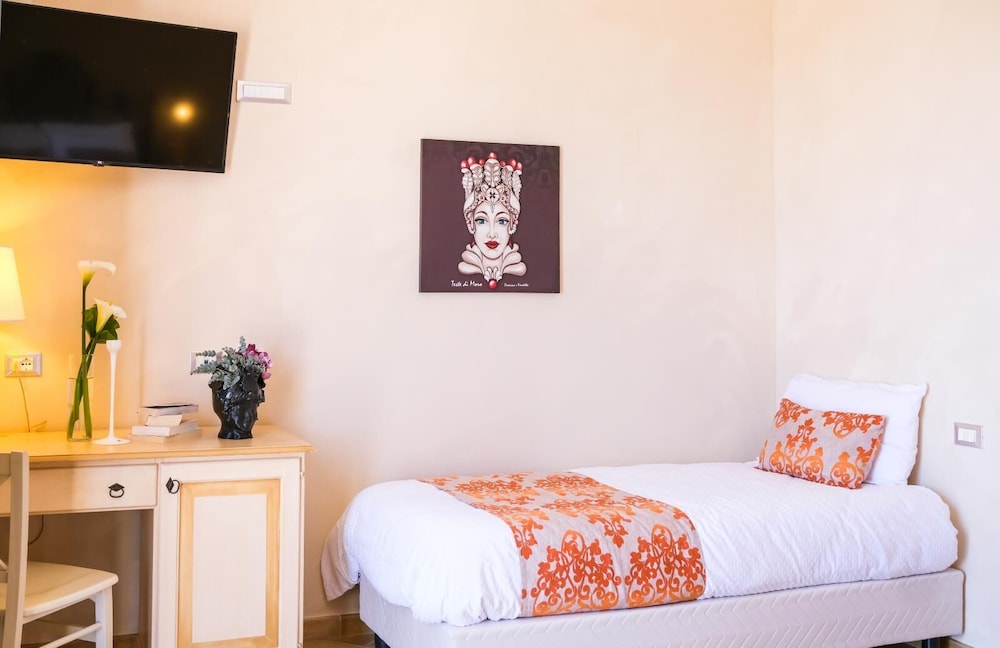 

Napoli - Scopello, Trapani - Hotel Baglio Di Scopello