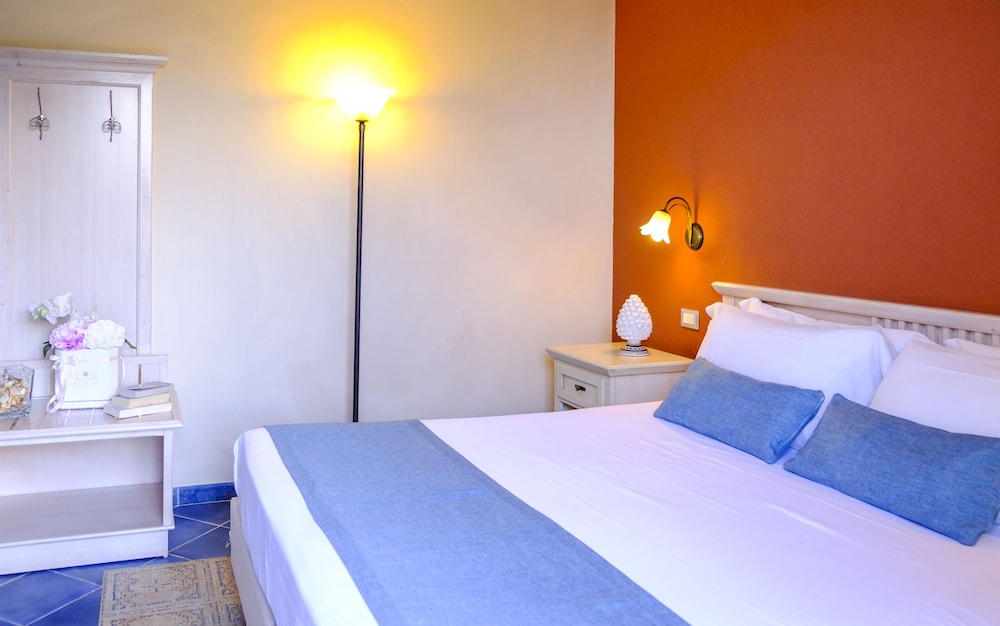 

Bologna - Scopello, Trapani - Hotel Baglio Di Scopello