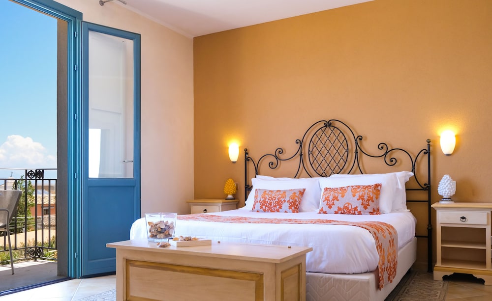 

Bologna - Scopello, Trapani - Hotel Baglio Di Scopello