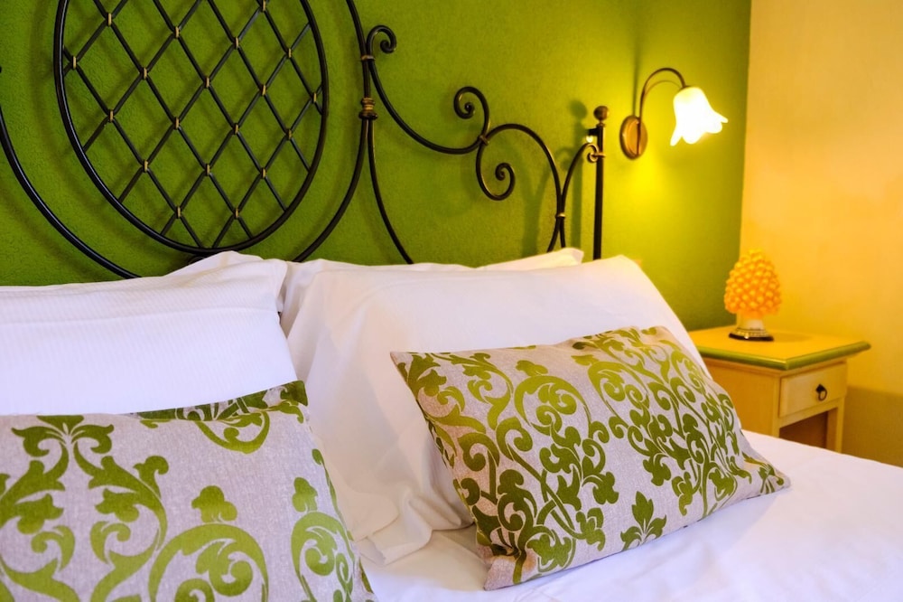 

Bologna - Scopello, Trapani - Hotel Baglio Di Scopello