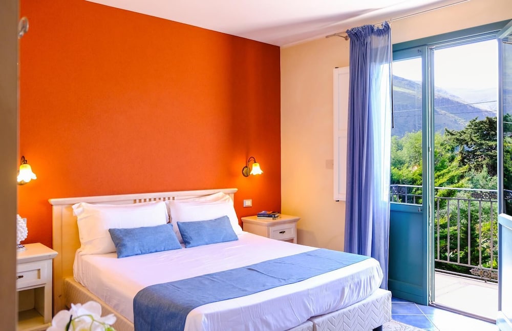 

Bari - Scopello, Trapani - Hotel Baglio Di Scopello