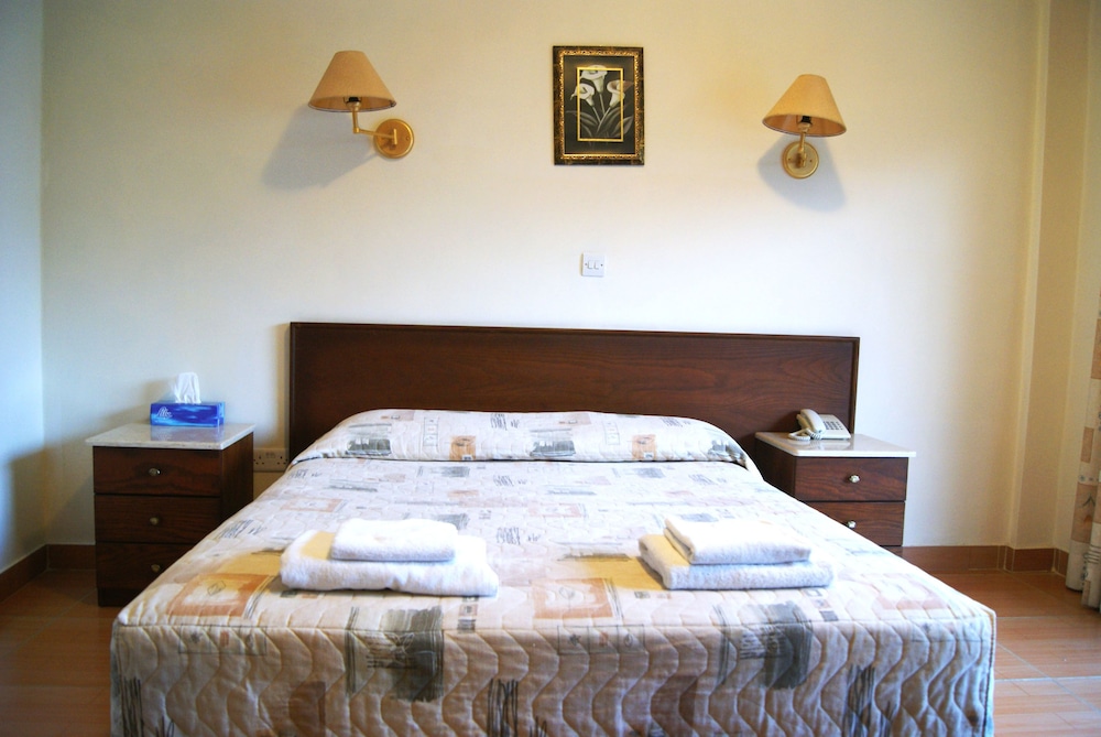 

Verona - Limassol - M. Moniatis Hotel