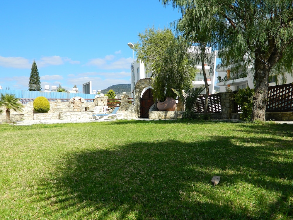 

Roma - Limassol - M. Moniatis Hotel