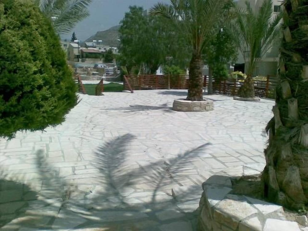 

Roma - Limassol - M. Moniatis Hotel
