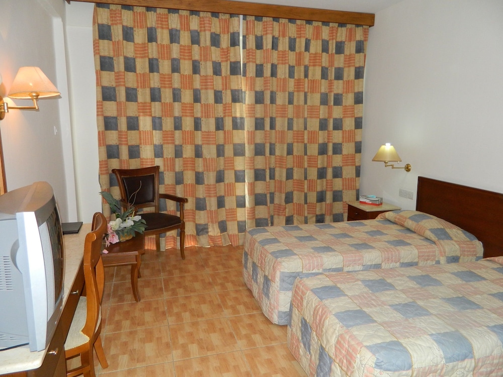 

Roma - Limassol - M. Moniatis Hotel