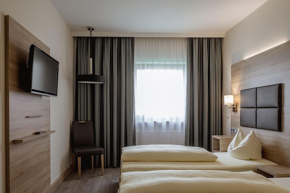 

Bari - Landshut - Hotel Gästehaus Elisabeth