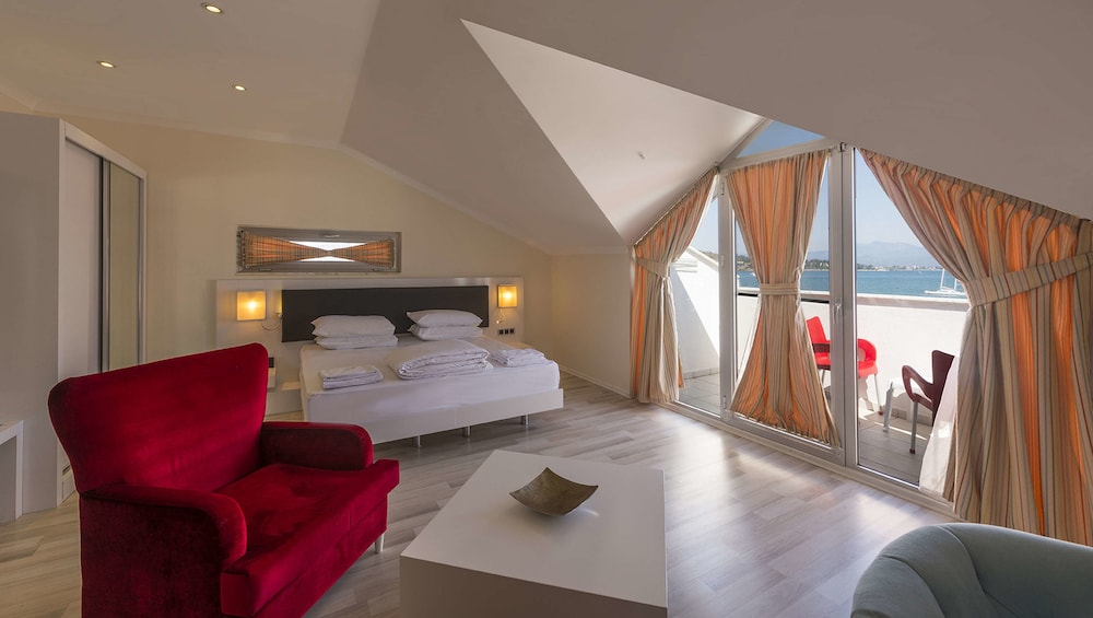 

Venezia - Oludeniz - Orka Boutique Hotel