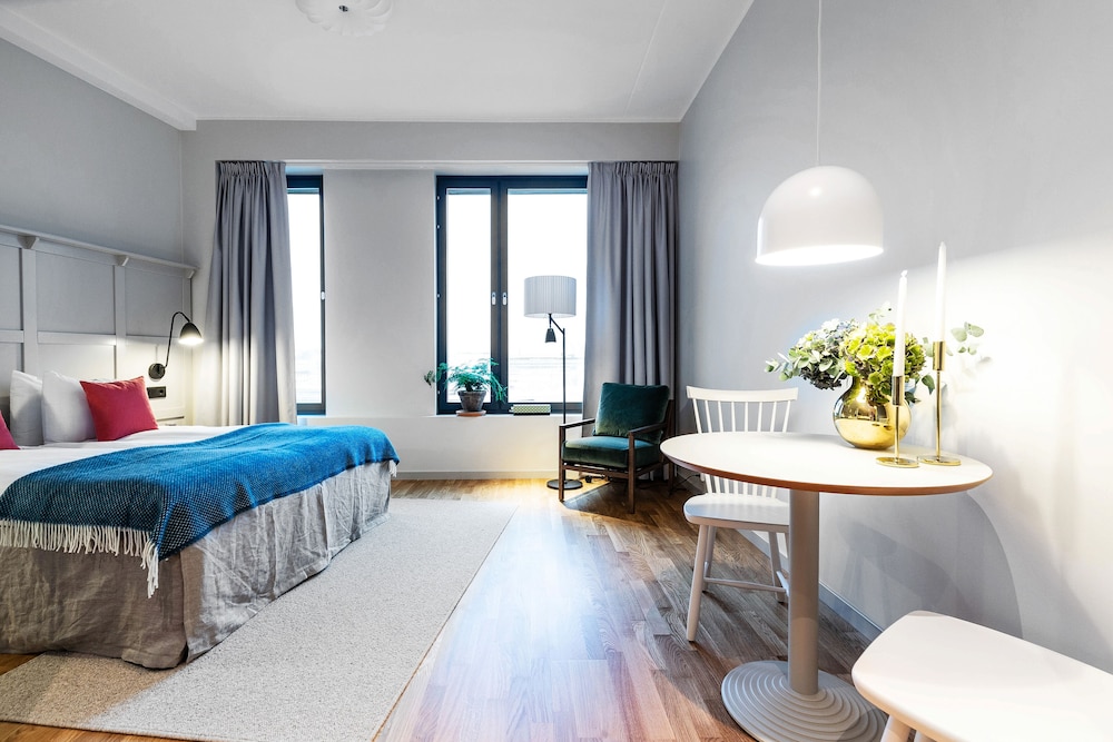 

Napoli - Stoccolma - Biz Apartment Bromma