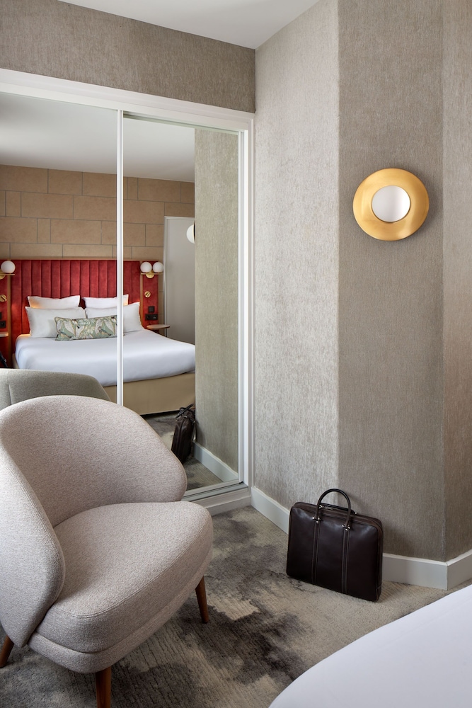 

Olbia - Noisy-le-Grand - Best Western Saint Louis - Grand Paris Vincennes