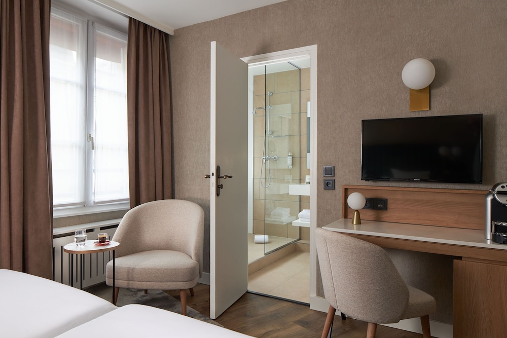 

Firenze - Noisy-le-Grand - Best Western Saint Louis - Grand Paris Vincennes