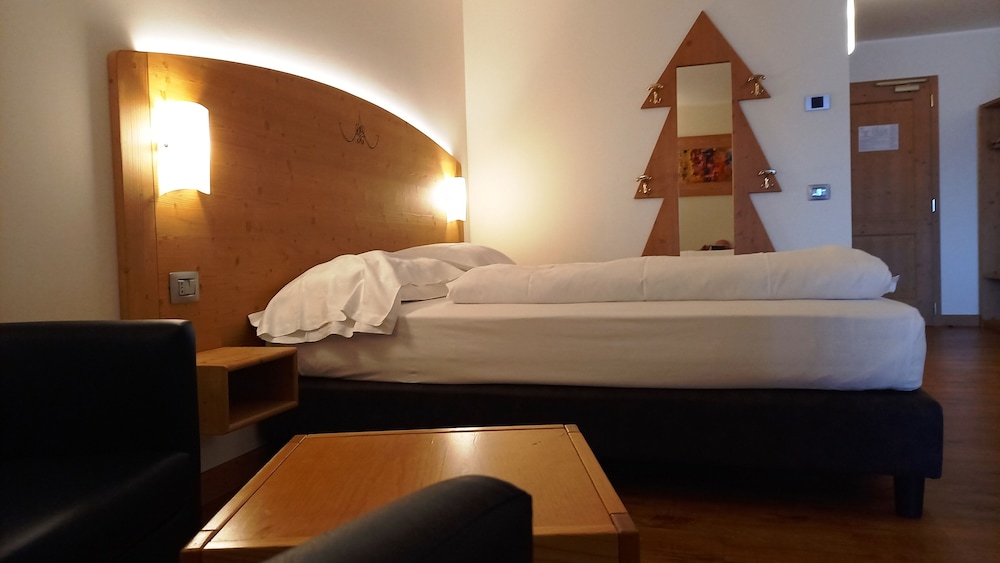 

Bari - Trento - Hotel Monte Bondone