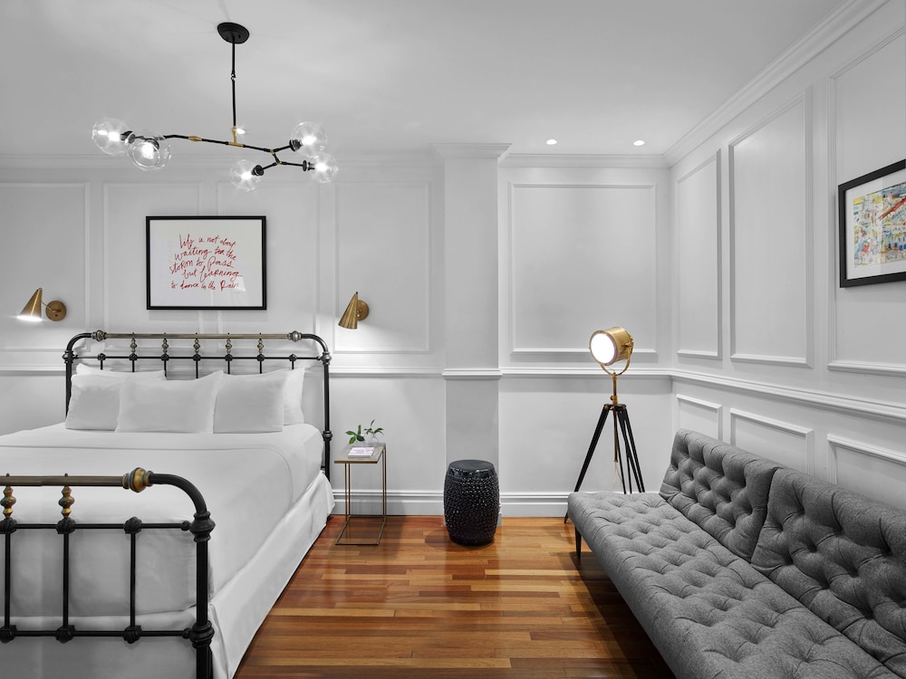 

Bologna - Secaucus - Life Hotel New York