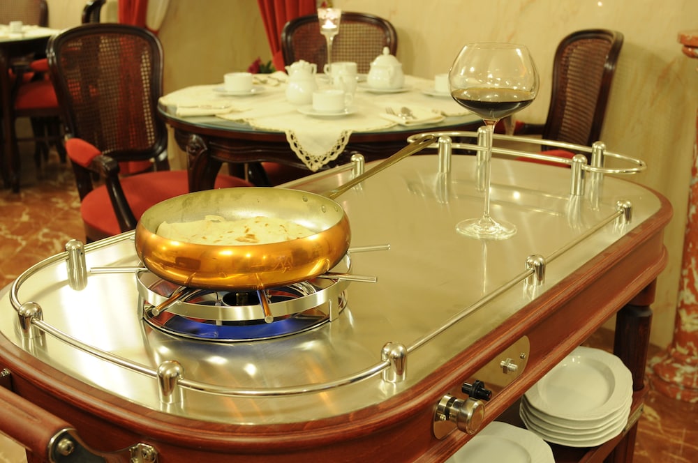 

Milano - Pozzuoli - Hotel Villa Maria