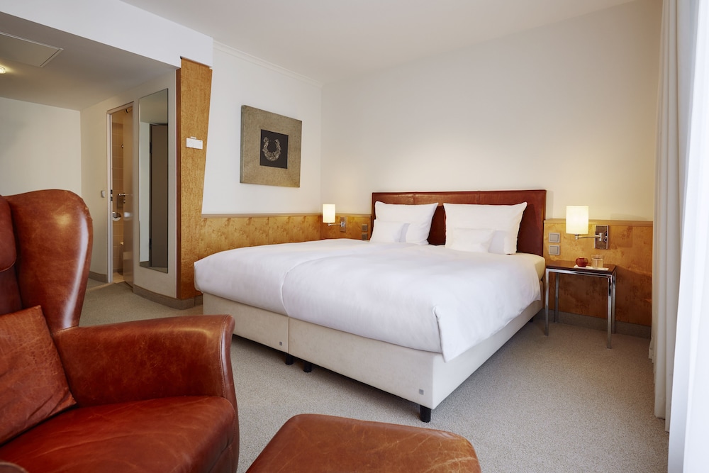 

Roma - Ratingen - Lindner Hotel Dusseldorf Airport, part of JdV by Hyatt