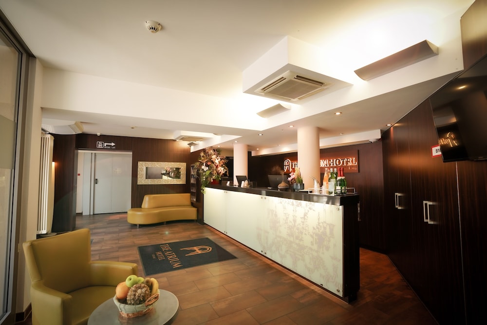 

Milano - Offenbach - The Atrium Hotel