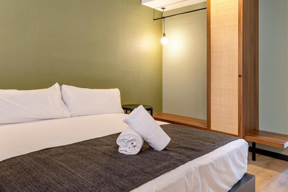

Bologna - Sant Boi de Llobregat - Hotel Orangine