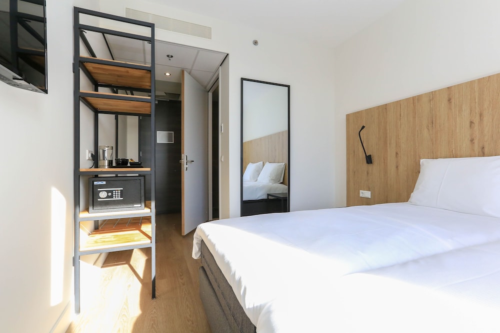 

Milano - Rotterdam - Fletcher Hotel Rotterdam-Airport