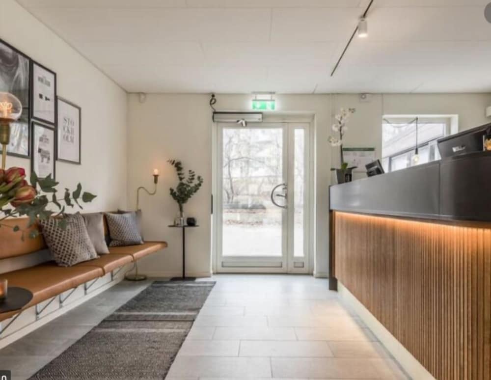 

Firenze - Solna - Avanti Apartment Hotel