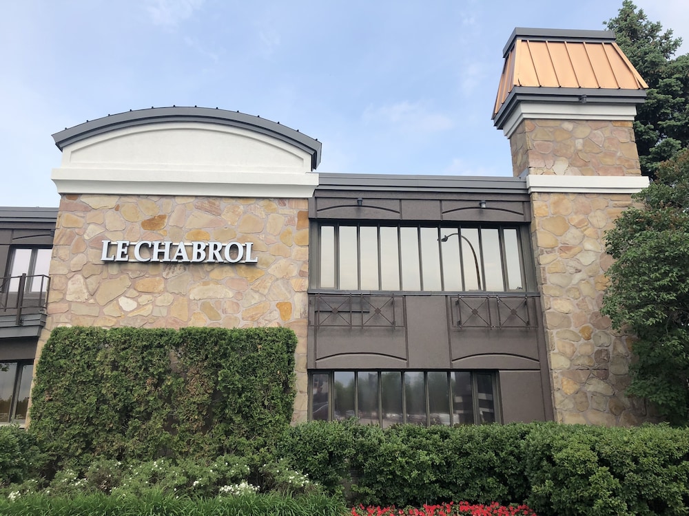 

Roma - Montreal - Le Chabrol Hotel & Suites
