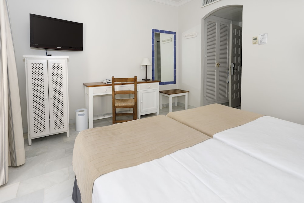 

Milano - Rota - Playa De La Luz Hotel