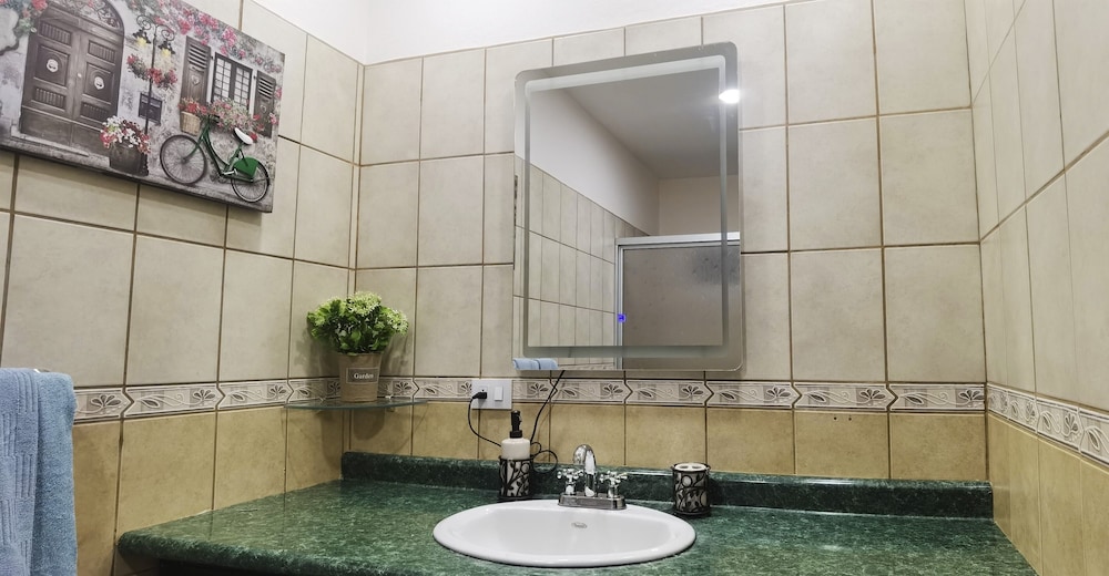 

Milano - Playa Hermosa - COCO BEACH CONDO