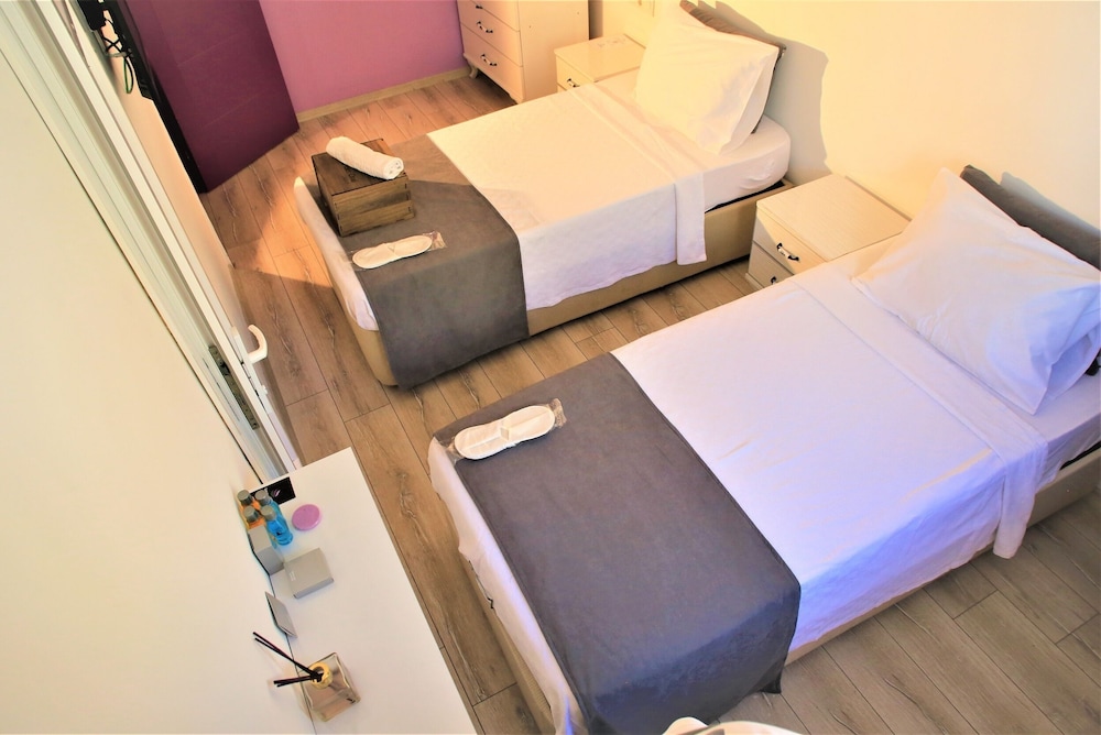 

Napoli - Çeşme - Lavender Otel