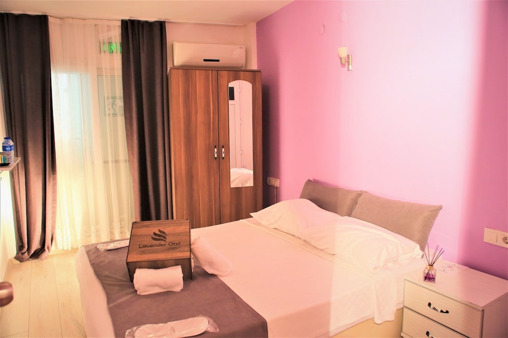 

Milano - Çeşme - Lavender Otel