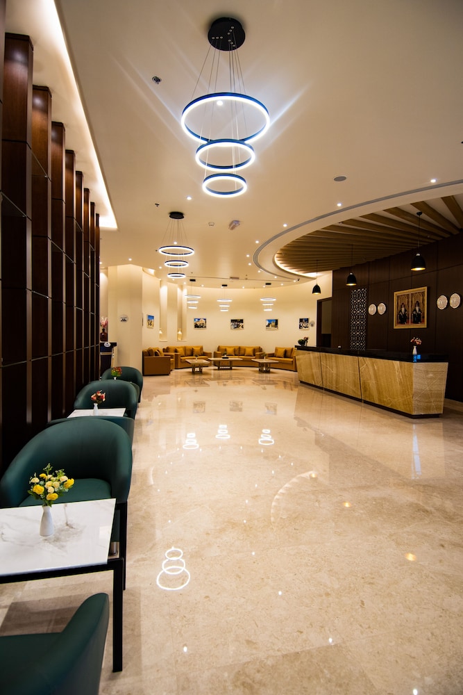 

Milano - Muscat - ROZANA HOTEL