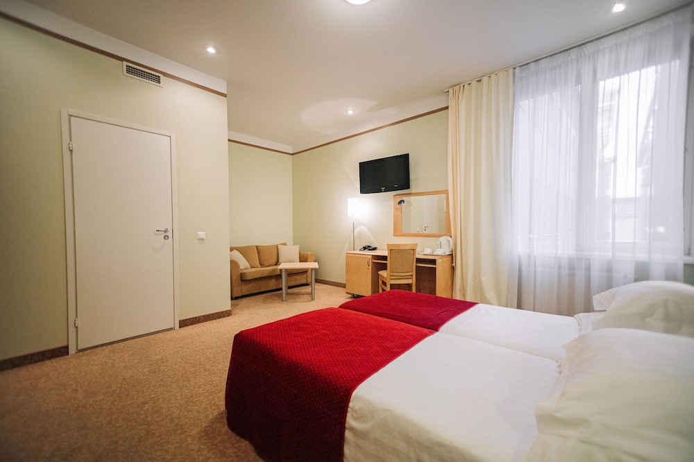 

Venezia - Peetri - Rixwell Viru Square Hotel Tallinn