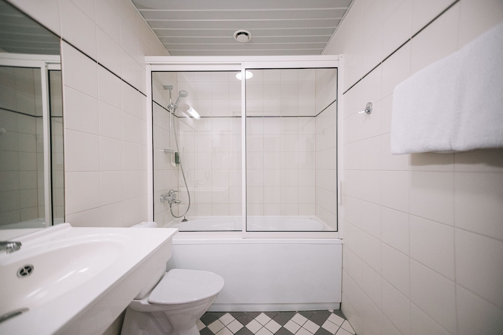 

Lamezia Terme - Tallinn - Rixwell Viru Square Hotel Tallinn
