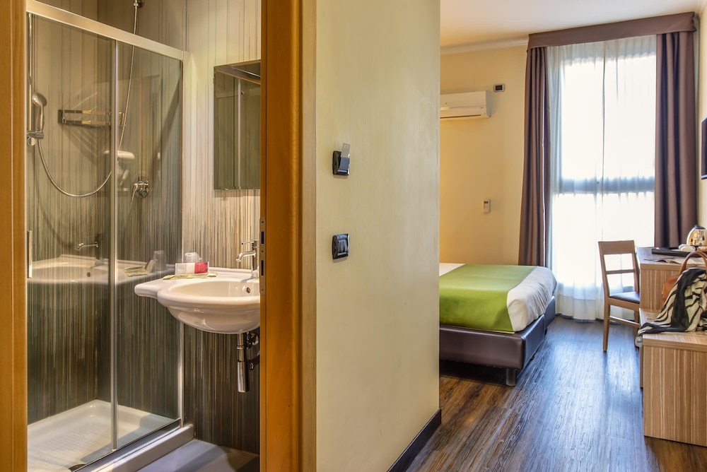 

Milano - Grottaferrata - Hotel Roma Sud