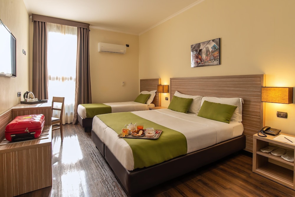 

Palermo - Grottaferrata - Hotel Roma Sud