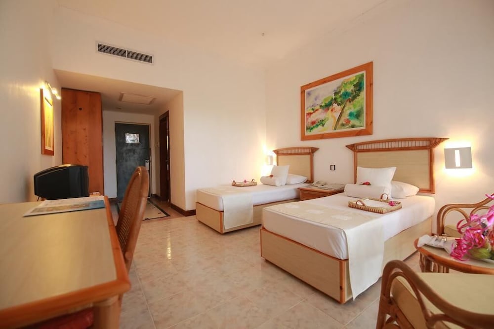 

Roma - Hambantota - The Oasis Ayurveda Beach Resort