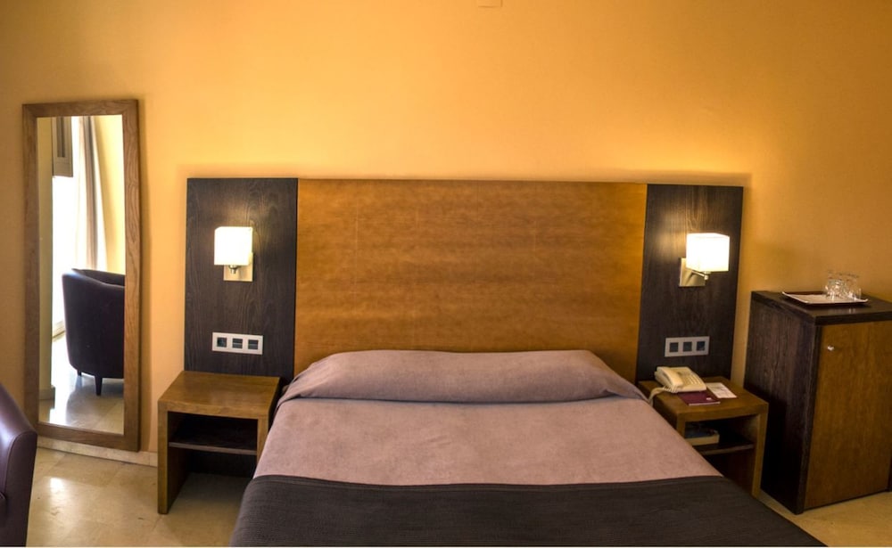 

Roma - Cala del Moral - Hotel Rincón Sol