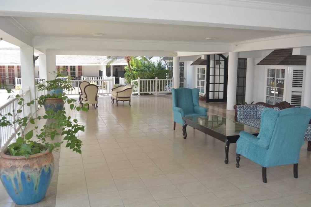 

Verona - Kingston - Grand Hotel Excelsior Port Royal