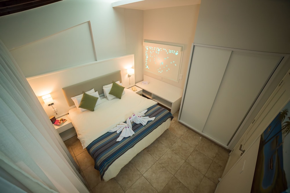 

Firenze - Cipro - MyroAndrou Beach Hotel Apartments