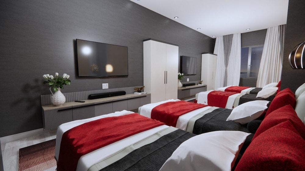 

Palermo - Istanbul, New Airport - iNALENS AİRPORT HOTEL