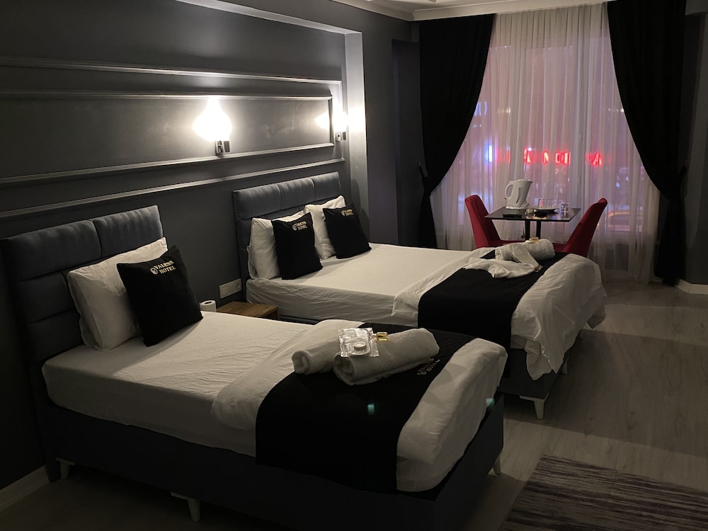 

Bologna - Istanbul, New Airport - iNALENS AİRPORT HOTEL
