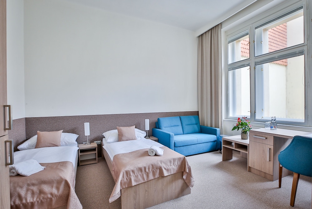 

Roma - Lysolaje - Apartments Embassy by LH