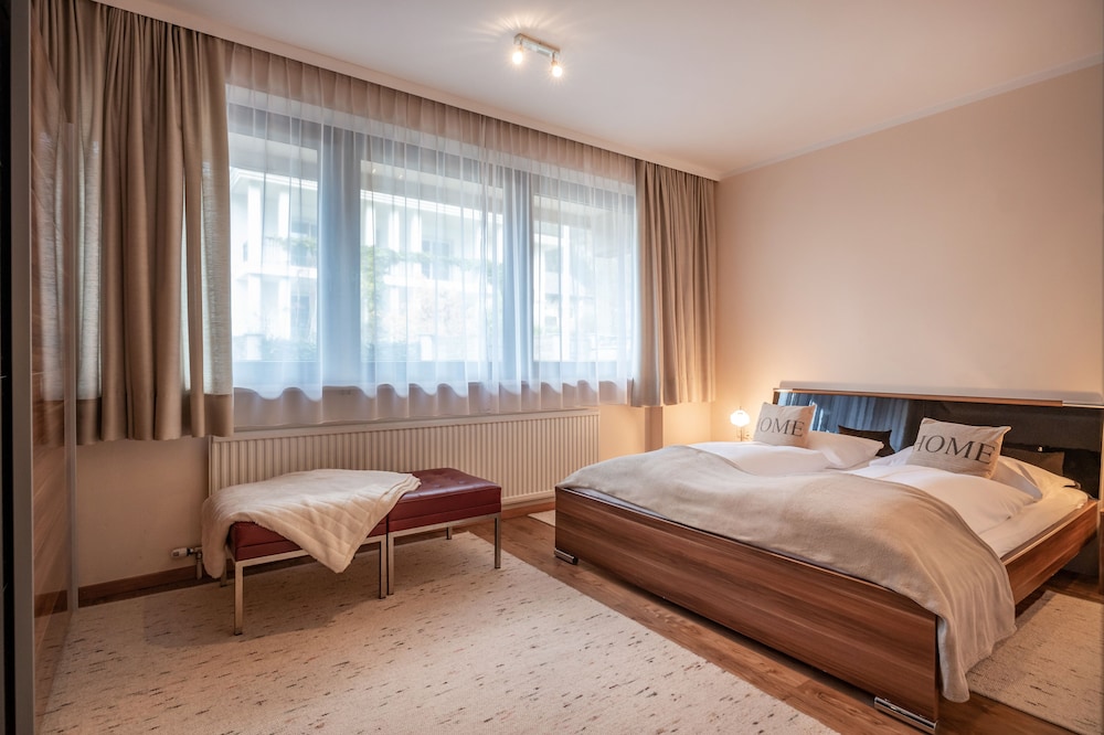 

Napoli - Söll - Aparthotel Andreas Hofer
