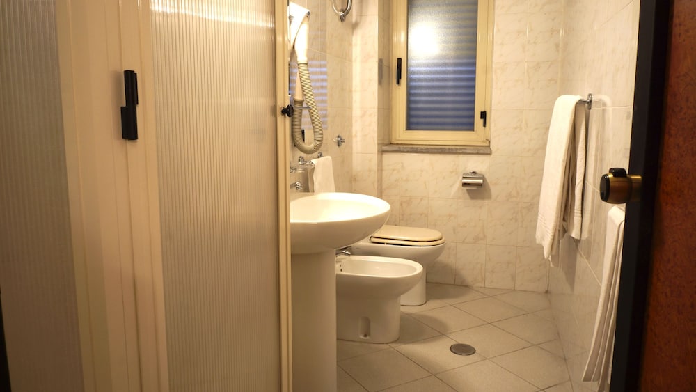 

Napoli - Rossano Calabro - Hotel Scigliano