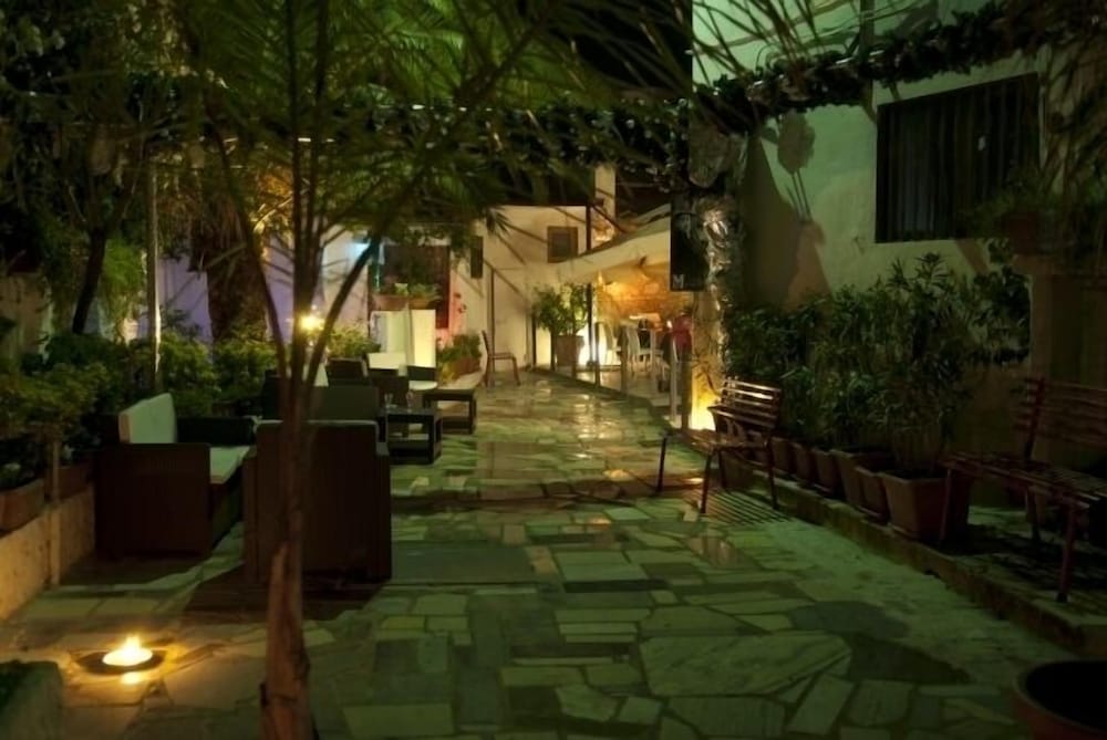

Napoli - Rossano Calabro - Hotel Scigliano