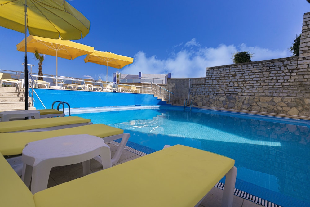 

Milano - Regione di Bodrum, Turchia - Hola Bodrum