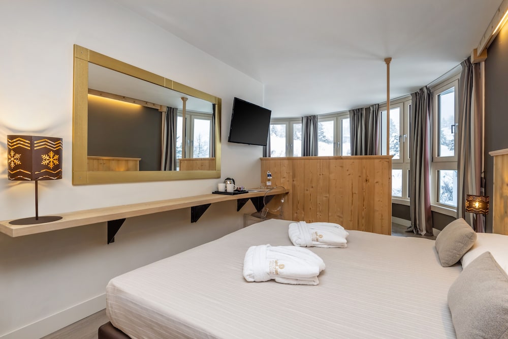 

Napoli - Alta Valtellina, Montagna Italia - Hotel Piandineve