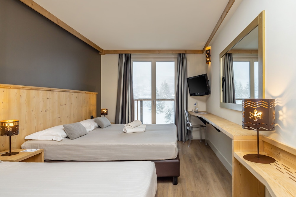 

Milano - Passo del Tonale - Hotel Piandineve