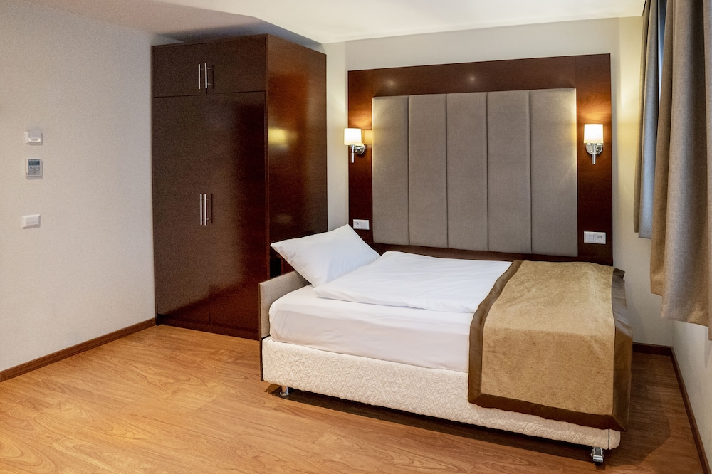 

Milano - Hürth - Palast Hotel